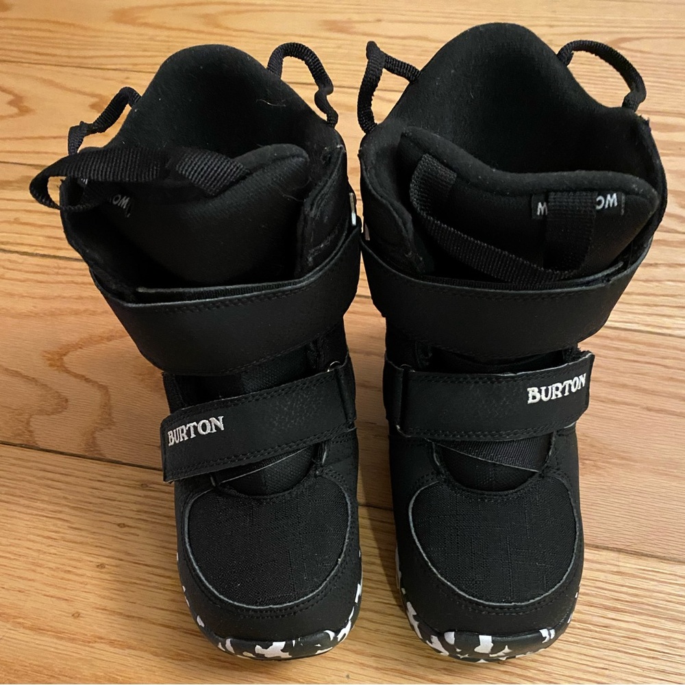 Burton Mini Grom Snowboard Boots size 11